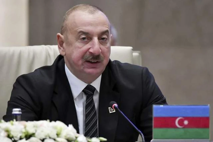 Президент Азербайджану Ільхам Алієв під час спільної пресконференції з канцлером ФРН Фрідріхом Мерцом у Берліні (фото AP та