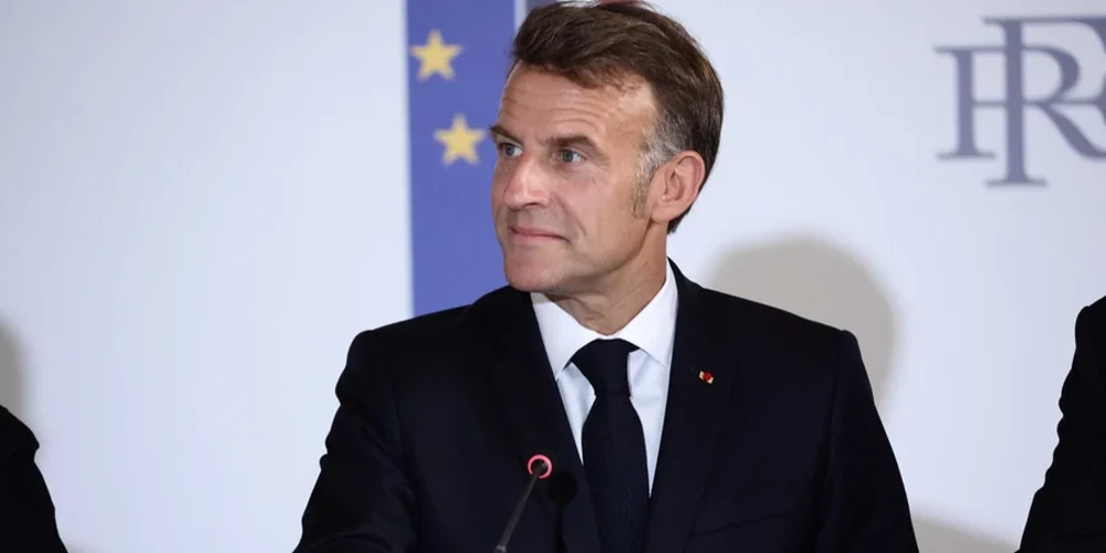 Президент Франції Еммануель Макрон під час засідання Коаліції охочих у Києві