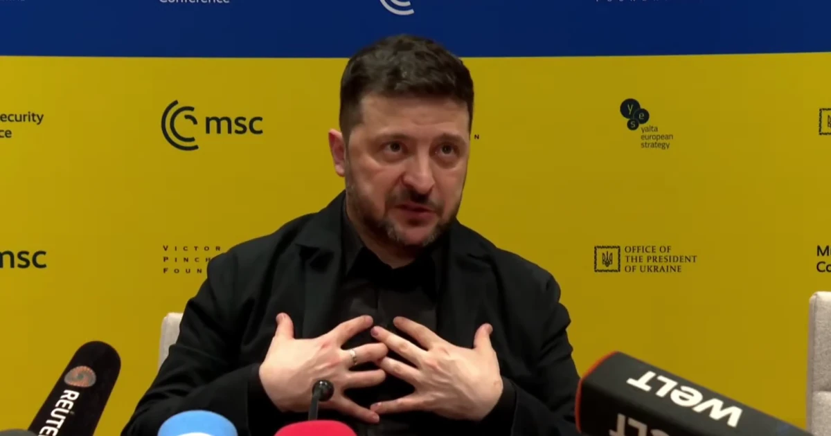 Володимир Зеленський під час зустрічі з журналістами