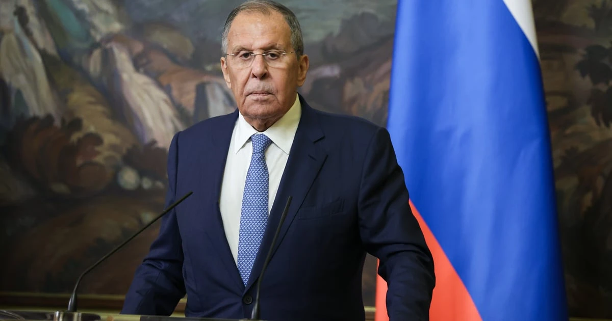 Рішення Москви: Лавров назвав «жестом доброї волі» запрошення Зеленського до РФ